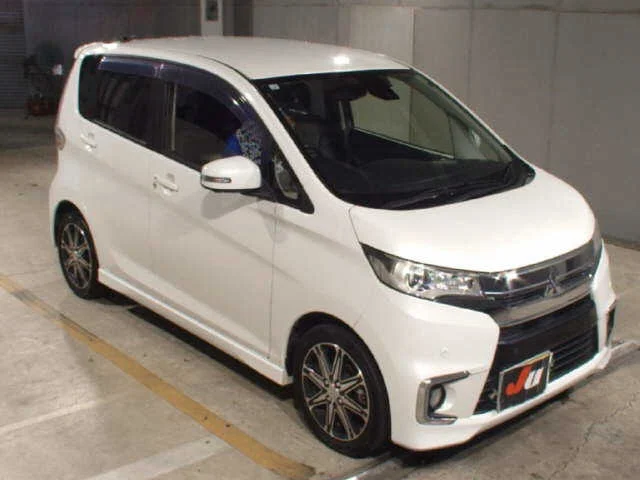 Mitsubishi ek Custom B11W 2019
